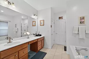 185 Country Club Dr, Oxford, CT 06478 - Photo 18