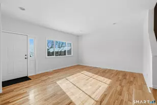 66 Hampton Park, Branford, CT 06405 - Photo 4