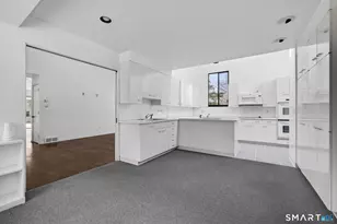 3-A Meetinghouse Ln, Old Lyme, CT 06371 - Photo 12