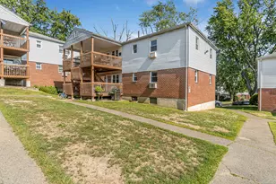 81 Cherry Hill Dr, Bridgeport, CT 06606 - Photo 22