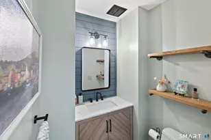 226 Sunrise Hill Rd, Norwalk, CT 06851 - Photo 10