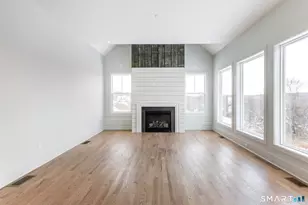 195 Willow Creek Estates Dr, Southbury, CT 06488 - Photo 14