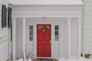 2 Wahackme Ln, New Canaan, CT 06840 - Photo 8