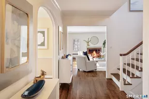 2 Wahackme Ln, New Canaan, CT 06840 - Photo 10