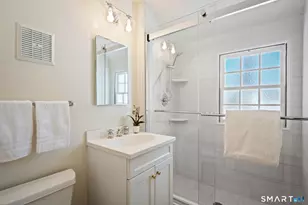 2 Wahackme Ln, New Canaan, CT 06840 - Photo 26