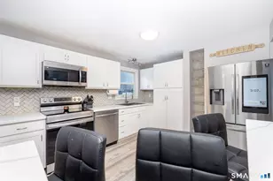 134 Massapeag Side Rd, Montville, CT 06382 - Photo 16