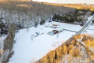 134 Massapeag Side Rd, Montville, CT 06382 - Photo 6