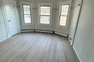 190 Brook St, Hartford, CT 06120 - Photo 4