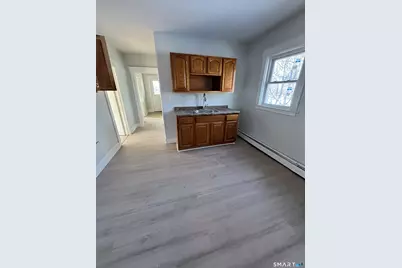 190 Brook Street #3, Hartford, CT 06120 - Photo 4