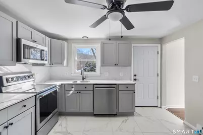 33 Stonybrook Road, Ledyard, CT 06335 - Photo 10