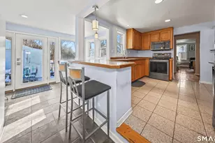 790 Wintergreen Ave, Hamden, CT 06514 - Photo 8