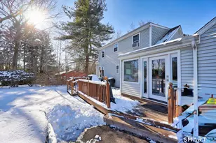 790 Wintergreen Ave, Hamden, CT 06514 - Photo 28