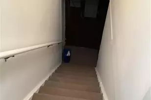 4 Villaway Rd, Norwalk, CT 06855 - Photo 6