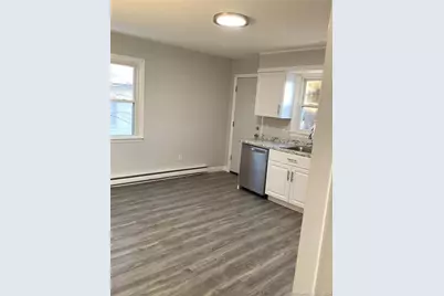 4 Villaway Road #Left Side, Norwalk, CT 06855 - Photo 4