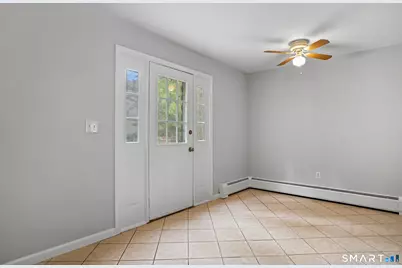 240 Sunnyridge Avenue #APT 63, Fairfield, CT 06824 - Photo 12