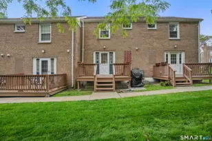 240 Sunnyridge Ave, Fairfield, CT 06824 - Photo 28