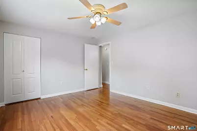 240 Sunnyridge Avenue #APT 63, Fairfield, CT 06824 - Photo 16