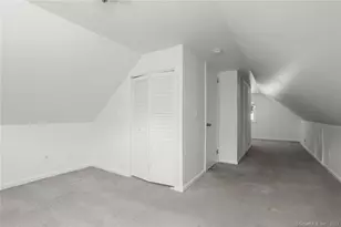 22 Tracey St, Norwalk, CT 06850 - Photo 18