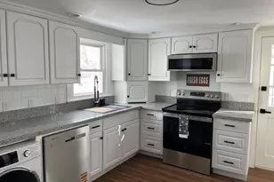 34 Buckingham Ave, Norwich, CT 06360 - Photo 10