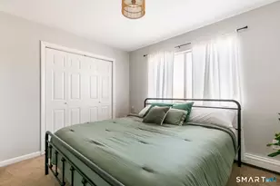 516 Indian Ave, Bridgeport, CT 06606 - Photo 12