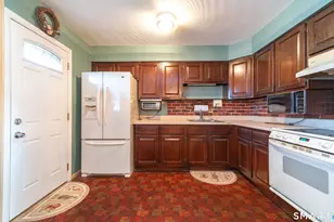 69 Bellevue St, Meriden, CT 06451 - Photo 8