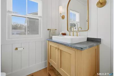 196 Robin Lane, Fairfield, CT 06824 - Photo 12