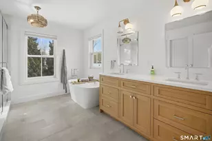 196 Robin Ln, Fairfield, CT 06824 - Photo 18