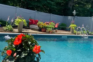 324 Old Farms Rd, Simsbury, CT 06070 - Photo 38