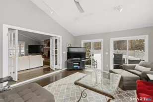 324 Old Farms Rd, Simsbury, CT 06070 - Photo 14