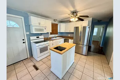 51 Kenyon Circle, New Britain, CT 06053 - Photo 6