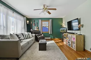 17 Charterhouse Rd, New Milford, CT 06776 - Photo 4