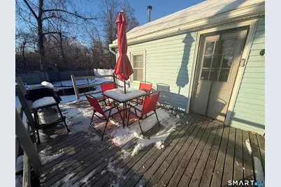 9 Brown Avenue, Windsor, CT 06095 - Photo 20