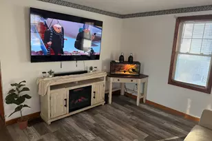 9 Brown Ave, Windsor, CT 06095 - Photo 8