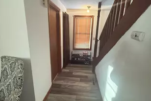 9 Brown Ave, Windsor, CT 06095 - Photo 10