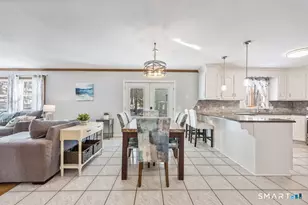 109 Ransom Hall Rd, Wolcott, CT 06716 - Photo 6