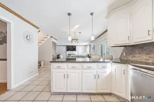 109 Ransom Hall Rd, Wolcott, CT 06716 - Photo 4