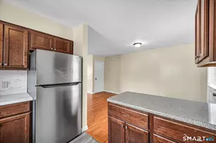 61 Laurel St, East Hartford, CT 06108 - Photo 16