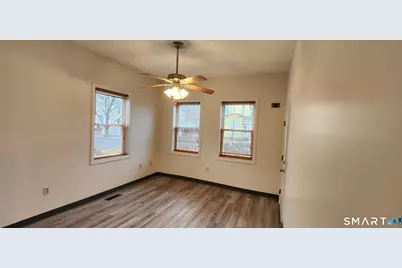 24 Meadow Street #1 North, Wallingford, CT 06492 - Photo 8