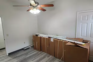 24 Meadow St, Wallingford, CT 06492 - Photo 12