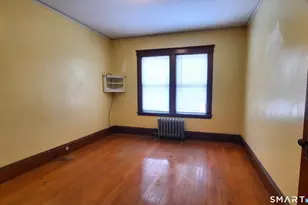 26 King St, Putnam, CT 06260 - Photo 10