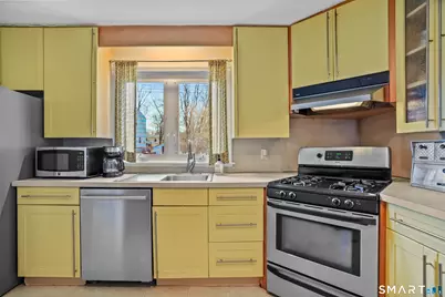 184 Greenway Street, Hamden, CT 06517 - Photo 14