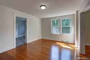 12 Addison Rd, Glastonbury, CT 06033 - Photo 4