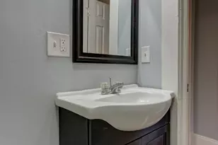 12 Addison Rd, Glastonbury, CT 06033 - Photo 8