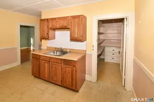 11 Anderson St, Manchester, CT 06040 - Photo 10