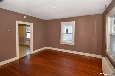 11 Anderson Street, Manchester, CT 06040 - Photo 6