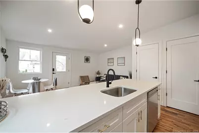 75 Henry Street #3West, Stamford, CT 06902 - Photo 10