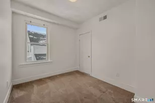 22 Chappell St, New London, CT 06320 - Photo 18