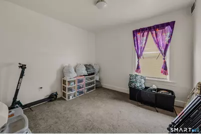 22 Chappell Street, New London, CT 06320 - Photo 24