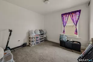 22 Chappell St, New London, CT 06320 - Photo 24