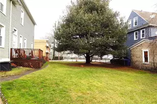 237 Brewster St, Bridgeport, CT 06605 - Photo 18